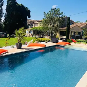 La Bastide Des Bourguets Adults Only, Mont Ventoux Bed & Breakfast